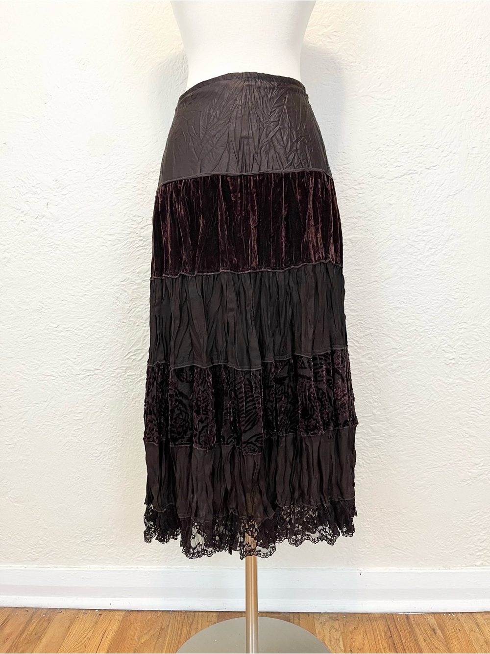 Brown Tiered Midi Skirt Velvet Lace Crinkle Whimsigoth Boho L/XL Vintage Y2K